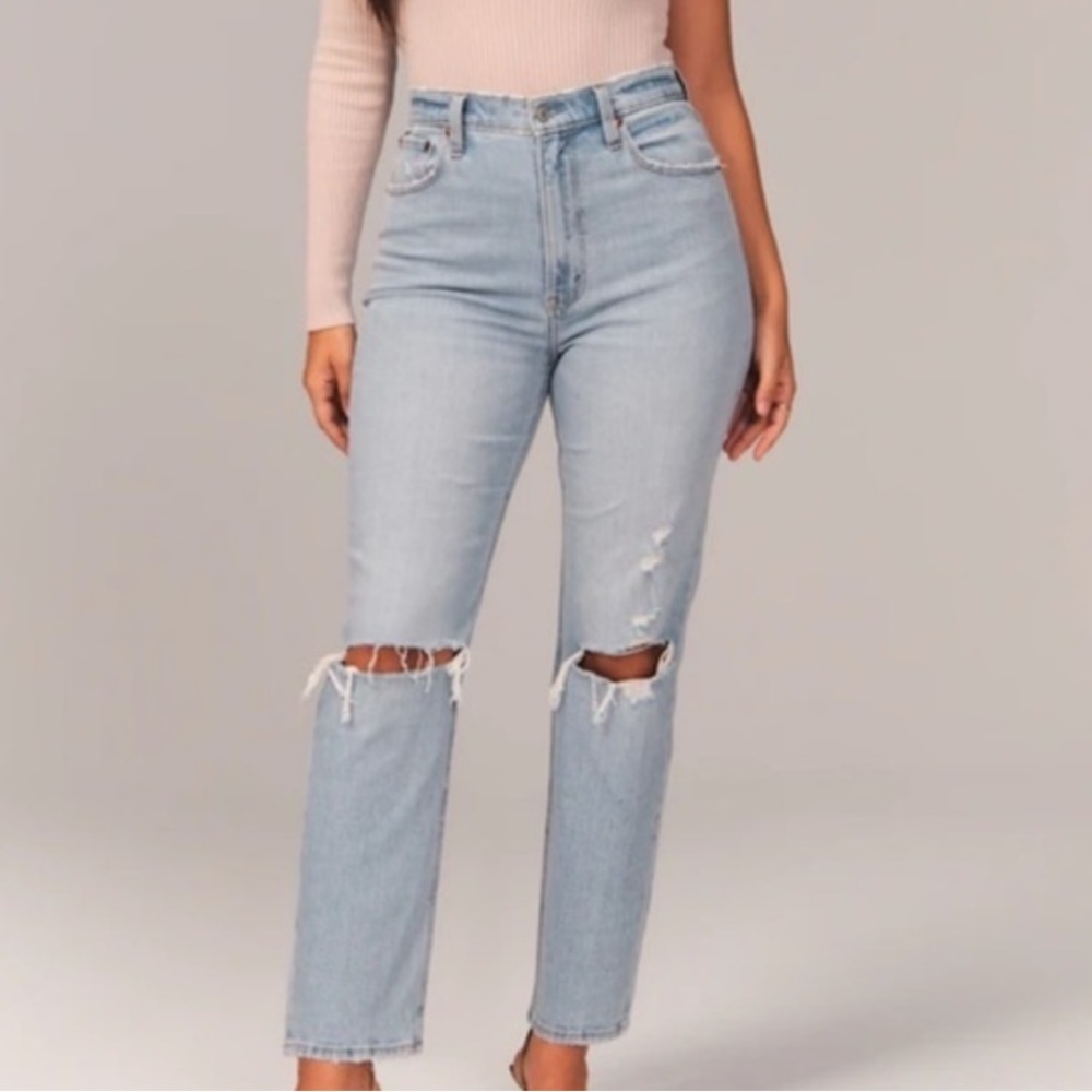 Abercrombie ankle straight ultra high rise distressed